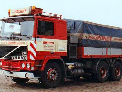 WSI WSI Volvo F12  6x4 F.W. GRUNDT