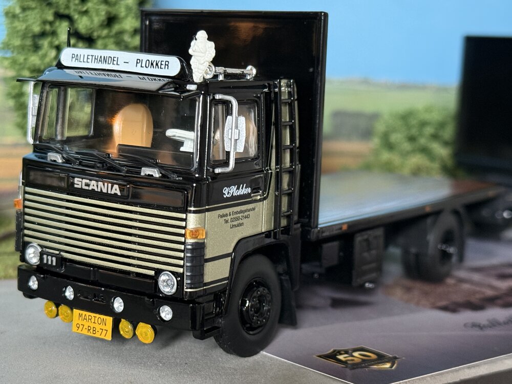 Tekno  Tekno Scania 111 rigid truck with 2-axle flatbed trailer PLOKKER PALLETS