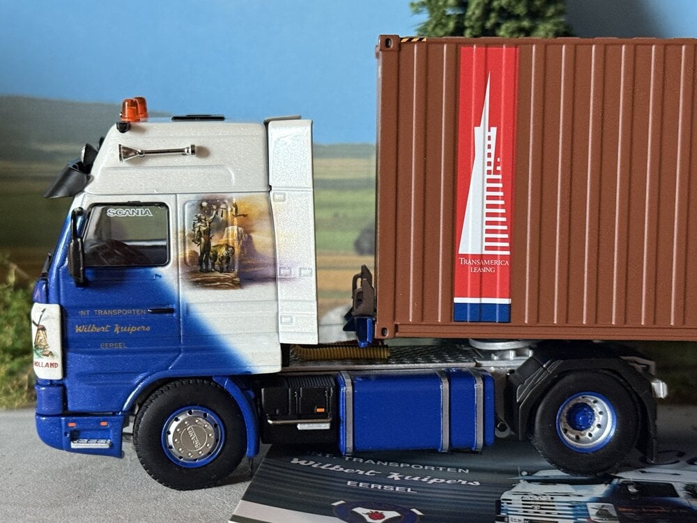WSI WSI Scania 143H streamline met 3-as flexcontainer oplegger + 40ft. container WILBERT KUIPERS