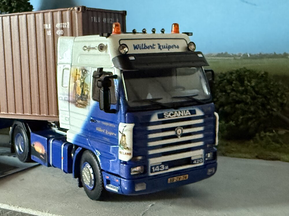 WSI WSI Scania 143H streamline with 3-axle flexcontainer trailer+ 40ft. container WILBERT KUIPERS