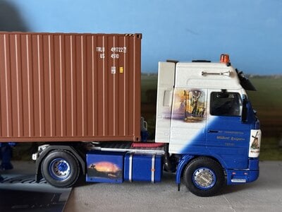 WSI WSI Scania 143H streamline met 3-as flexcontainer oplegger + 40ft. container WILBERT KUIPERS