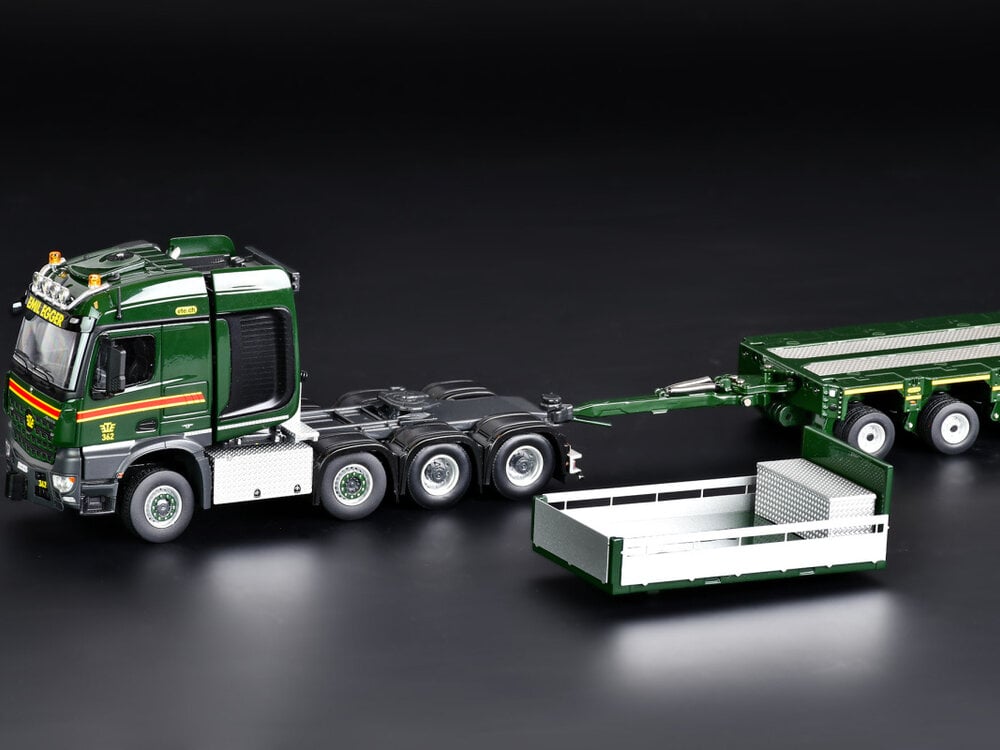 IMC IMC Mercedes Arocs M-Cab 2300 8x6 + 12-axle modulair trailer with drawbar EMIL EGGER