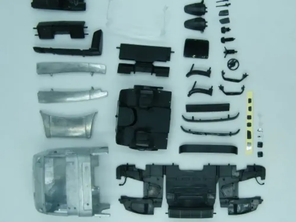 Tekno Tekno Volvo FH05 Glob. XL 4x2 Tractor kit