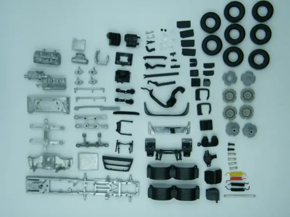 Tekno Tekno Volvo FH05 Globetrotter 6x2 Tractor kit