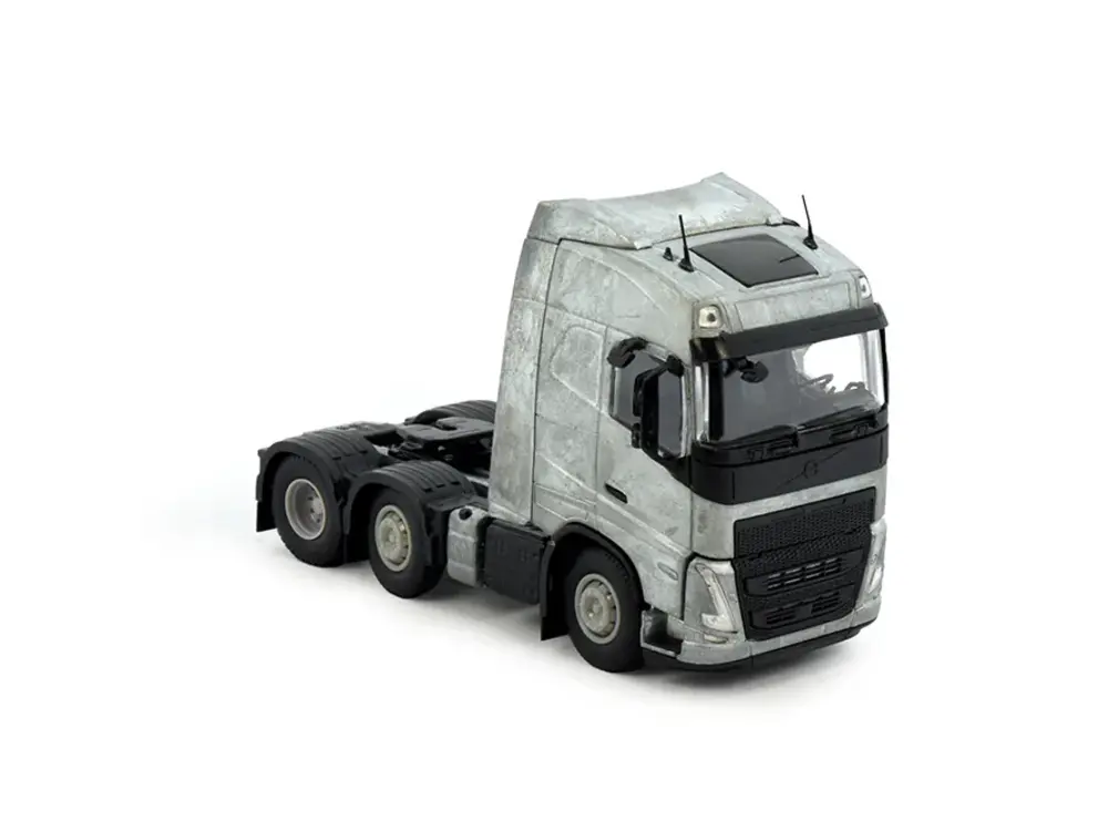 Tekno Tekno Volvo FH05 Globetrotter 6x2 Tractor kit