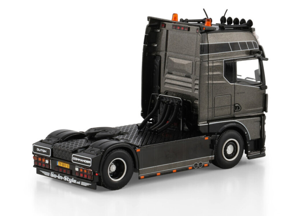 WSI WSI MAN TGX GX 4x2 DUTCH COMMANDER