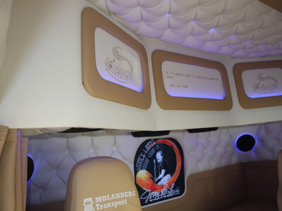 WSI WSI Scania R Normal 8x4 motorwagen met haakarm systeem + 15m3 container MOLANDER