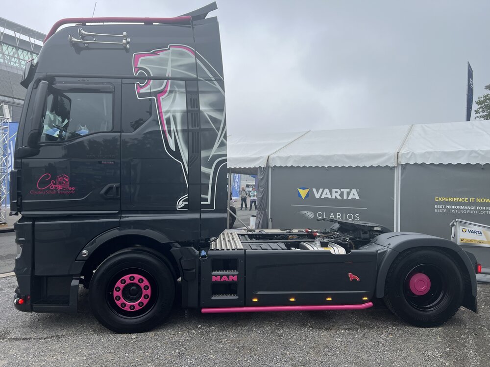 Tekno Tekno MAN TGX GX with 3-axle curtainside trailer CHRISTINA SCHEIB