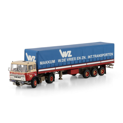WSI WSI DAF 2600 4x2 met classic 3-as zeilenoplegger W. DE VRIES & ZN.