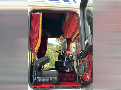 WSI WSI Scania R Highline 6x2 met 3-as koeloplegger TRANSPORTS BAJARD ET FILS