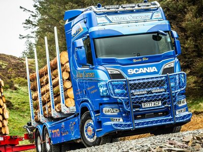 Tekno Tekno Scania Next Gen R770 Highline motorwagen houtcombi ALLEN CARTNER