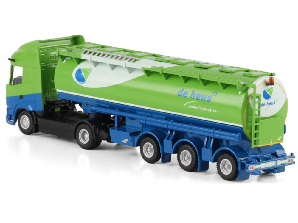 WSI WSI DAF XF SH 4X2 with 3-axle animalfeed bulk trailer  DE HEUS VOEDERS / Scale 1:87