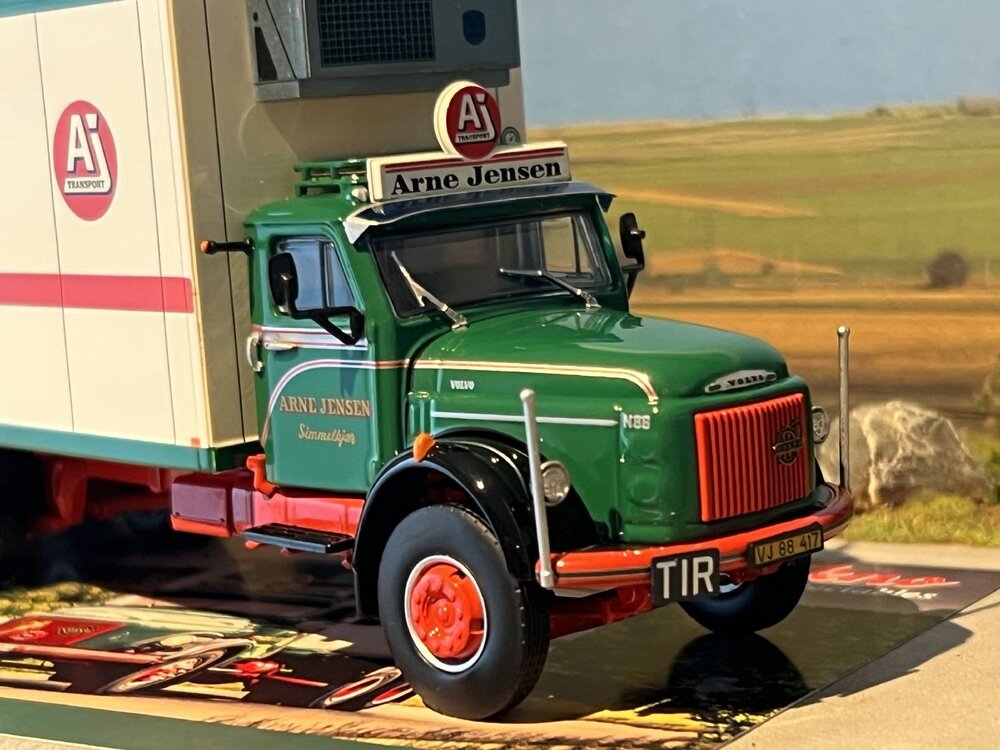 Tekno Tekno Volvo N88 dagcabine 6x2 motorwagen ARNE JENSEN