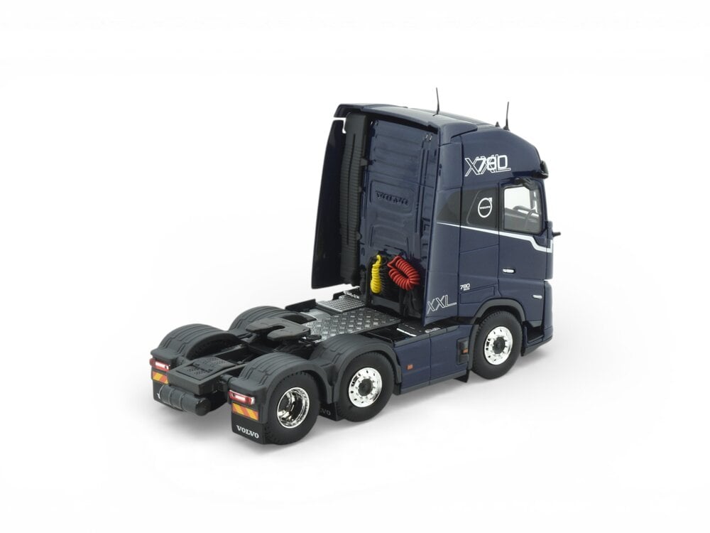 Tekno Tekno Volvo FH Aero XXL 6x2 TBP