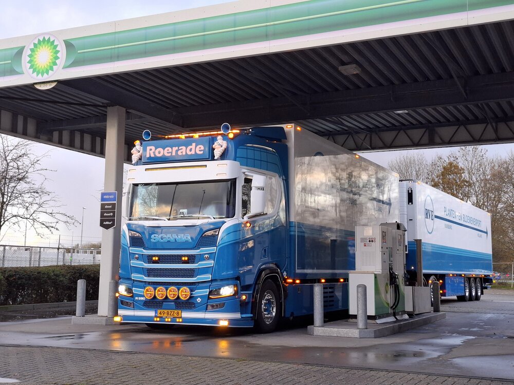 Tekno Tekno Scania NGR LZV combination ROERADE / RVE Planten en Bloemen export