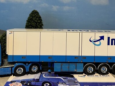 Tekno Tekno Scania Next Gen R-serie Highline met Ekeri koeloplegger KEES IN'T VEEN