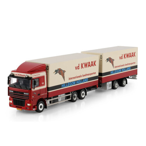 WSI WSI DAF 95XF space cab 6x2 rigid reefertruck with 2-axle reefertrailer VAN DER KWAAK