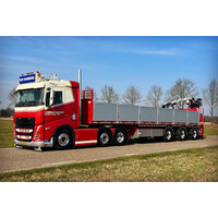 WSI Volvo FH5 sleeper cab  6x2 with 3-axle brick trailer SAMBEEK