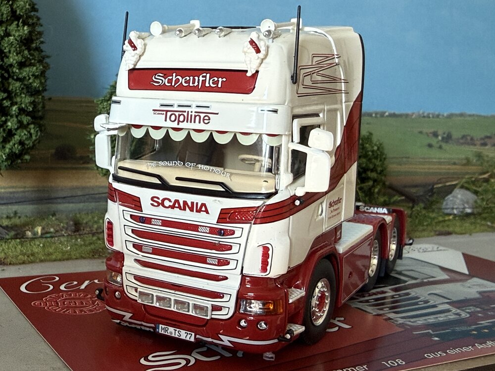 Tekno Tekno Scania R-serie Topline 6x2 sleepas trekker SCHEUFLER