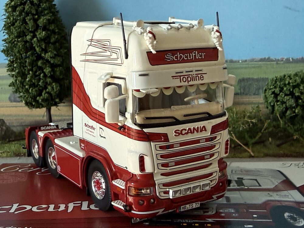 Tekno Tekno Scania R-serie Topline 6x2 sleepas trekker SCHEUFLER