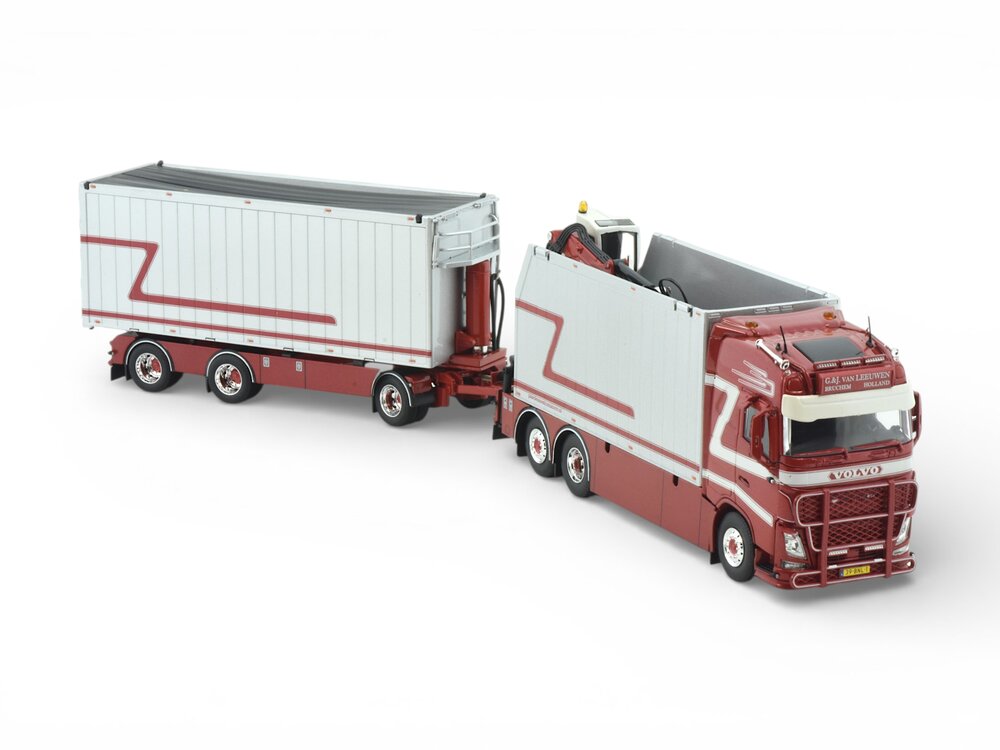 Tekno Tekno Volvo FH04 Globetrotter met open bakken en laadkraan G & J VAN LEEUWEN