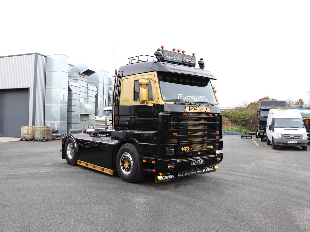 Tekno Tekno Scania 143H 4x2 streamline Vandenbulcke STH