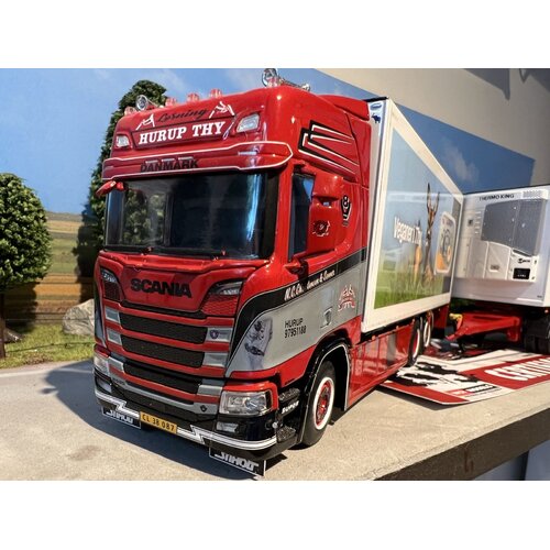 WSI WSI Scania R Highline 6x2 tag axle combi N.C. CHRISTENSEN & SONNER
