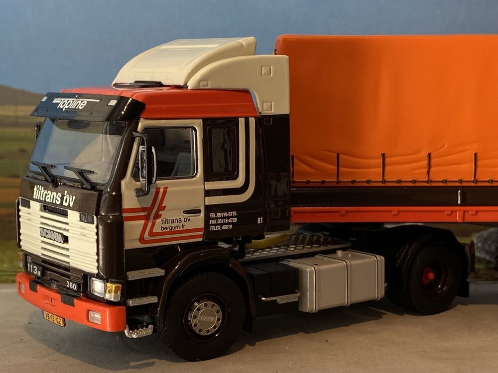 WSI WSI Scania 3-serie met schuif zeilenoplegger TILTRANS