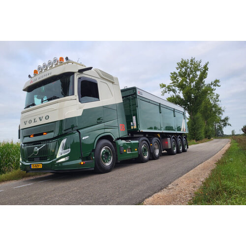 WSI WSI Volvo FH Aero Sleeper Cab  6x2 met 3-assige niet stuurbare kipper trailer DB KIEPERS