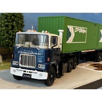 Tekno Mack F700 met klassiek container chassis met 2x 20ft container GROENENBOOM
