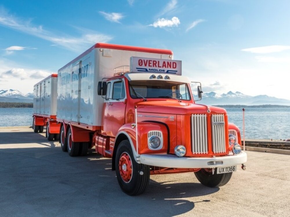 Tekno Tekno Scania Vabis LS76 rigid truck with trailer OVERLAND