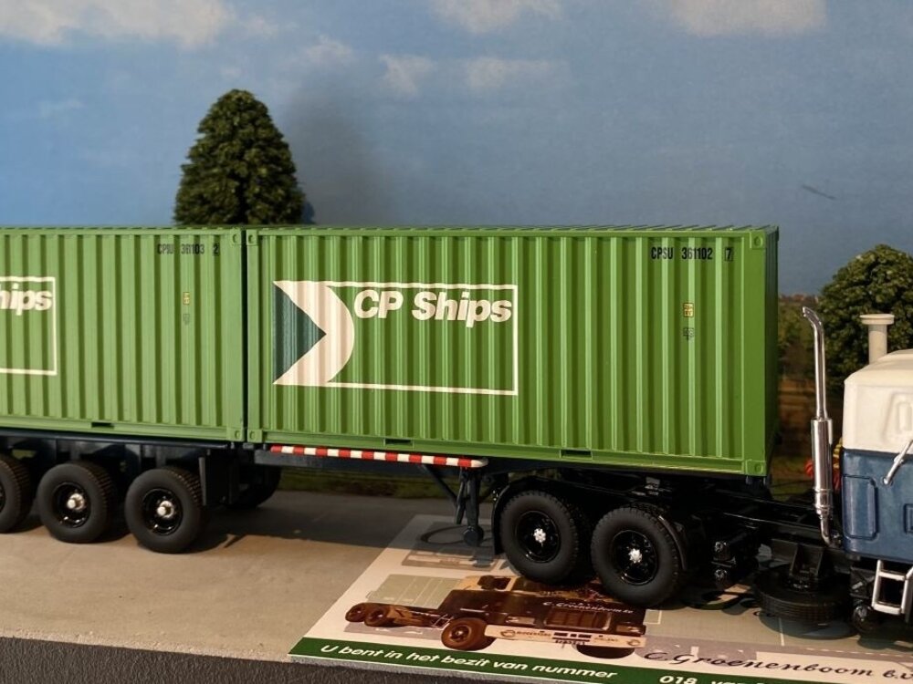 Tekno Tekno Mack F700 met klassiek container chassis met 2x 20ft container GROENENBOOM