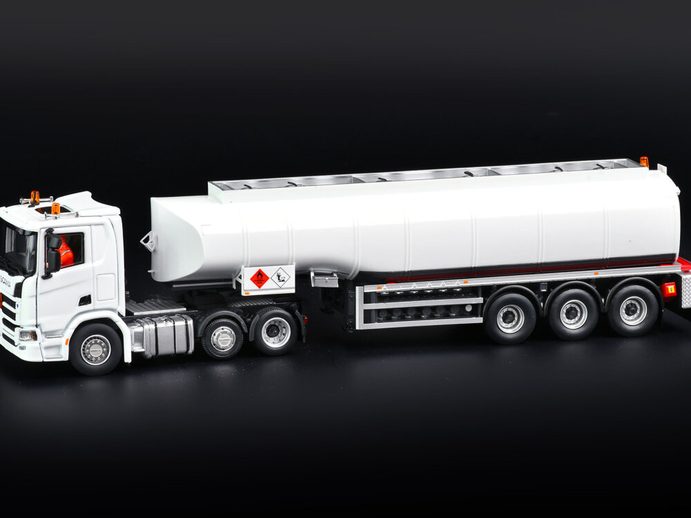 IMC IMC Scania R Day Cab + 3-axle RTN fuel tanktrailer