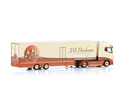 WSI WSI DAF XG+ 4x2  met 2-as gesloten oplegger J.M. DRIEBERGEN