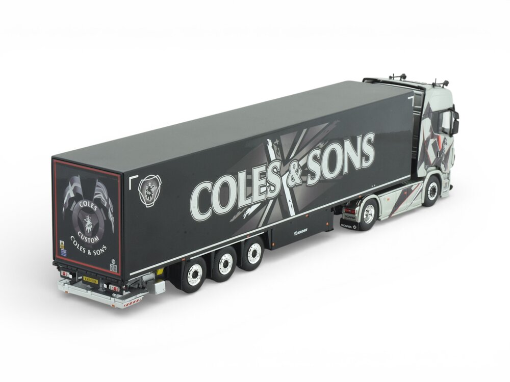 Tekno Tekno Scania Next Gen S-serie Highline met 3-assige gesloten oplegger COLES & SONS