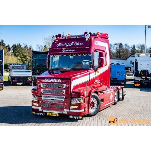 Tekno Tekno Scania Tuft R Highline 6x2 sleepas trekker NICOLAJ F. OLSEN