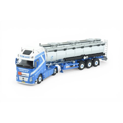 Tekno Tekno Volvo FH Aero Globetrotter XL with 3-axle tank trailer KEES IN 'T VEEN