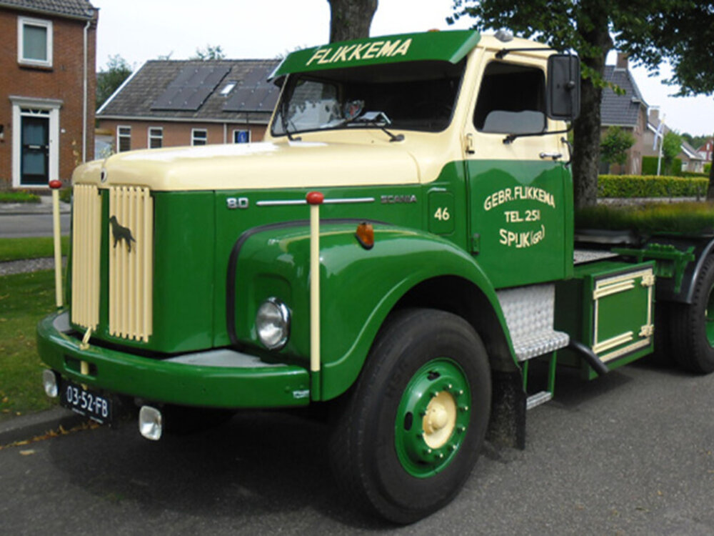 WSI WSI Scania L85 Daycab Torpedo 4x2 FLIKKEMA