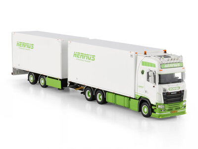WSI WSI Scania S Highline 6x2 with 5-axle riged reefer truck with reefertrailer HERMUS
