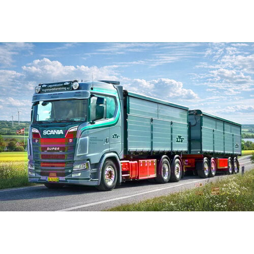 IMC IMC Scania S Highline 6x2 with 2-axle trailer and 2-axle dolly LOGUM KLOSTER