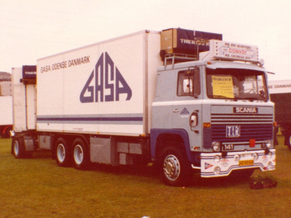 Tekno Tekno Scania 141 motorwagen met 2-assige schamelaanhanger GASA ODENSE