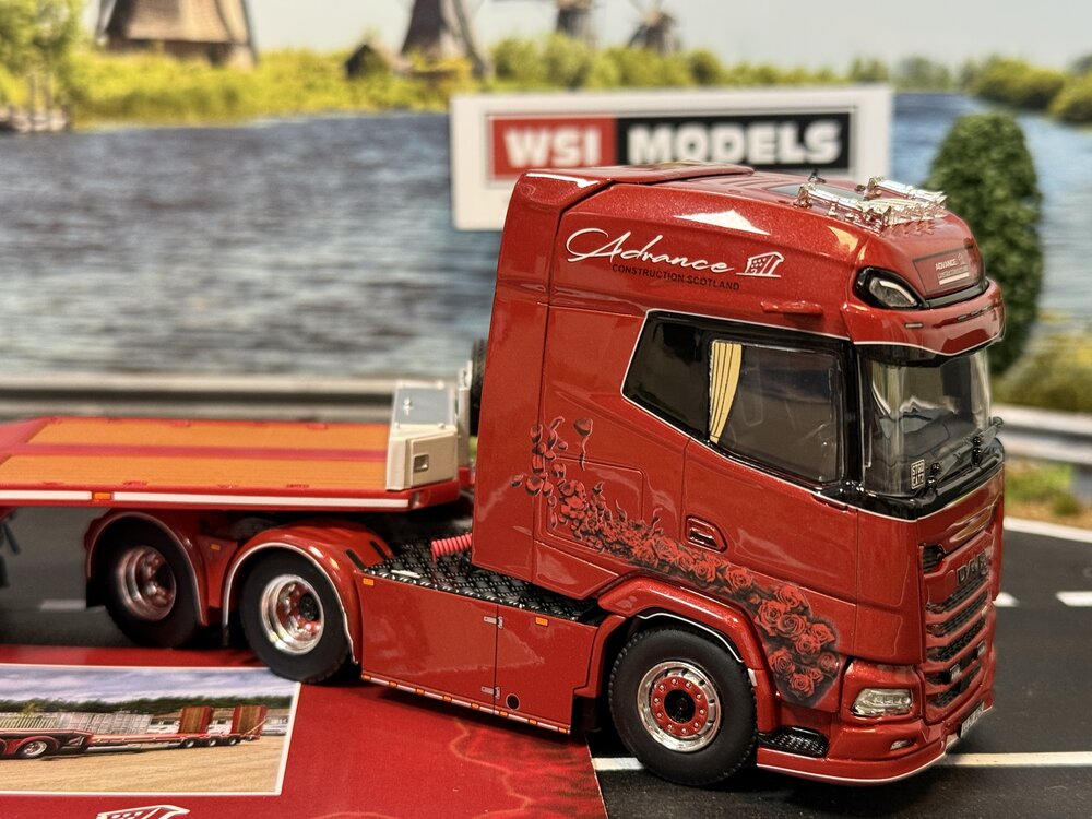 WSI WSI DAF XG+ with 3-axle lowloader ADVANCE CONTRUCTION SCOTLAND