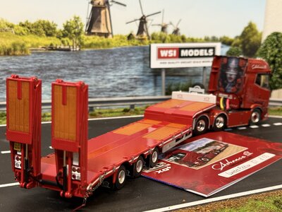 WSI WSI DAF XG+ with 3-axle lowloader ADVANCE CONTRUCTION SCOTLAND