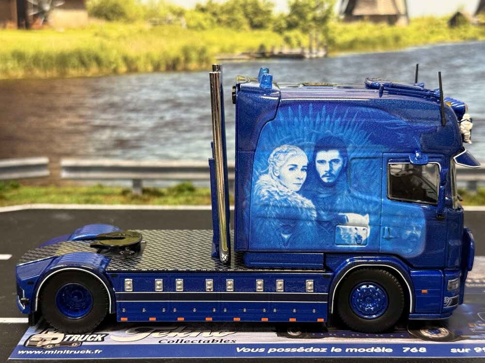 Tekno Tekno Scania 4-serie Longline 4x2 TRANSRAPID "Game of thrones"