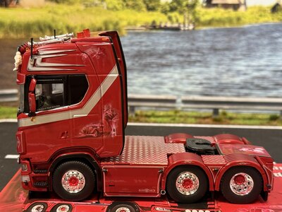 Tekno Tekno Scania NGS Highline 6x2 WEEDA "OLD SCHOOL GANGSTERS"
