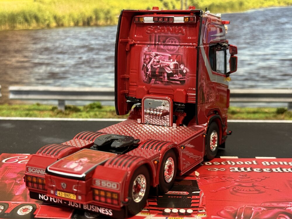 Tekno Tekno Scania NGS Highline 6x2 WEEDA "OLD SCHOOL GANGSTERS"