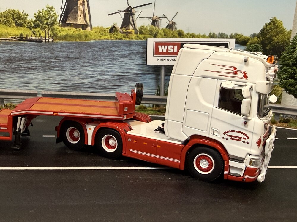 WSI WSI Scania R Highline 6x2 with 4-axle semi wheel well lowloader TRAILER CHRISTER TRANSPORT AB