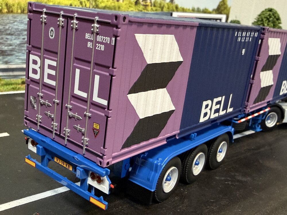 WSI WSI Volvo F12 Glob. with 3-axle container trailer + 2 x 20ft. container TAALE TRANSPORT