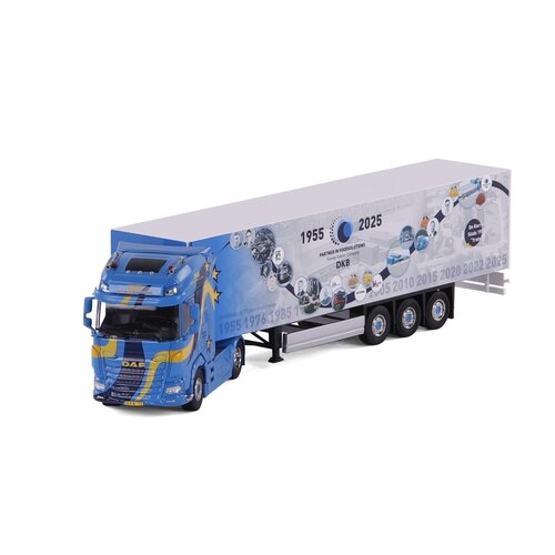 Cavallino Cavallino DAF XG+  with 3-axle boxtrailer DKB FOODSOLUTIONS