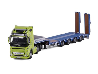 Cavallino Cavallino Volvo FH5 Globetrotter 6x2 with 4-axle semi-lowloader NORDIC CRANE